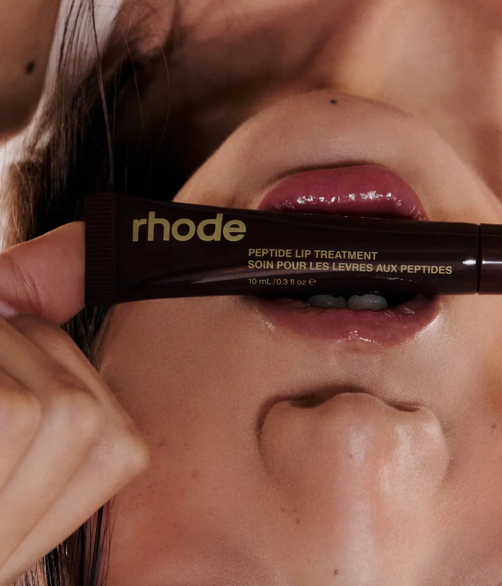 rhode - peptide lip treatment - caramelized banana - edición limitada