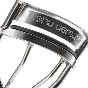 Shu Uemura - eyelash curler and one silicone refill pad