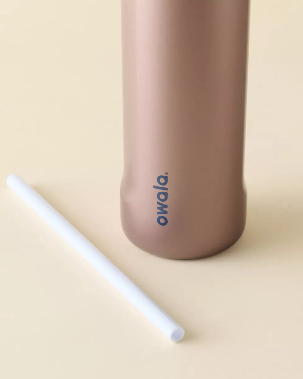 Owala FreeSip 24 oz Water Bottle - Desert Smoke - edición limitada