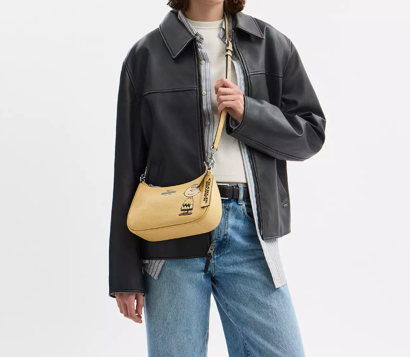 Coach X Peanuts - Teri Shoulder Bag With Character