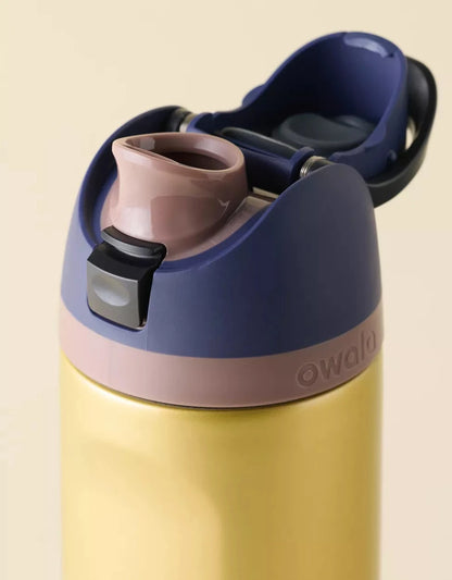 Owala FreeSip 24 oz Water Bottle - Bold Move - edición limitada
