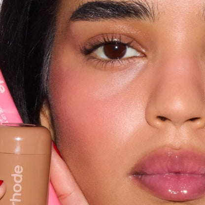 rhode - Pocket blush