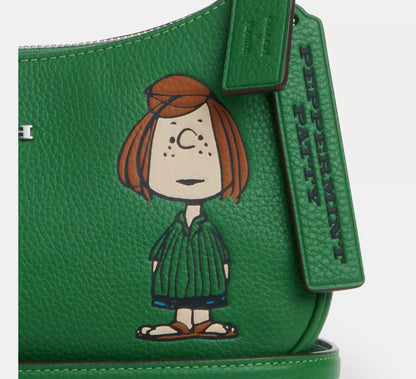 Coach X Peanuts - Teri Shoulder Bag With Character