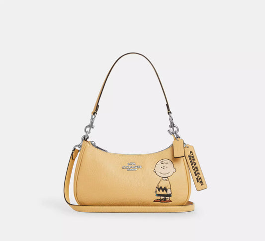 Coach X Peanuts - Teri Shoulder Bag With Character