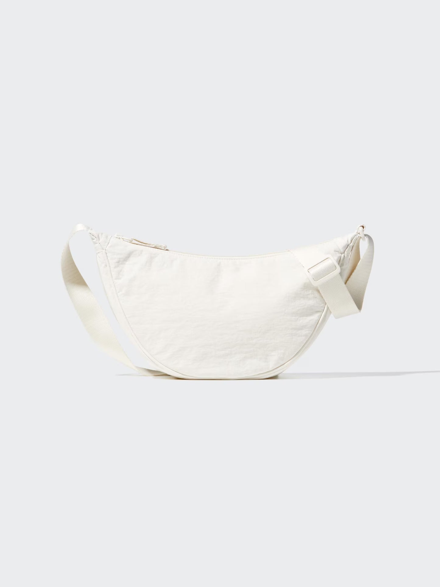 UNIQLO - Round Mini Shoulder Bag